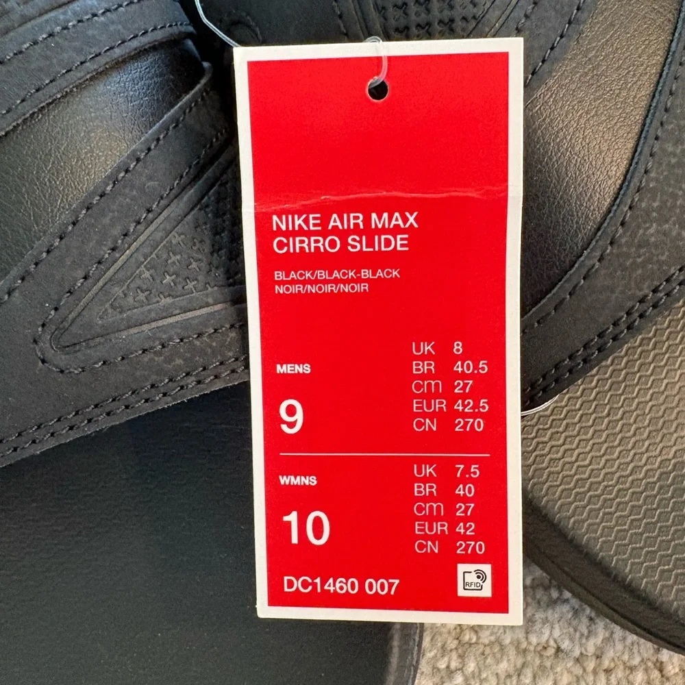 Nike Black Men’s Slide Sandals with Textured Strap